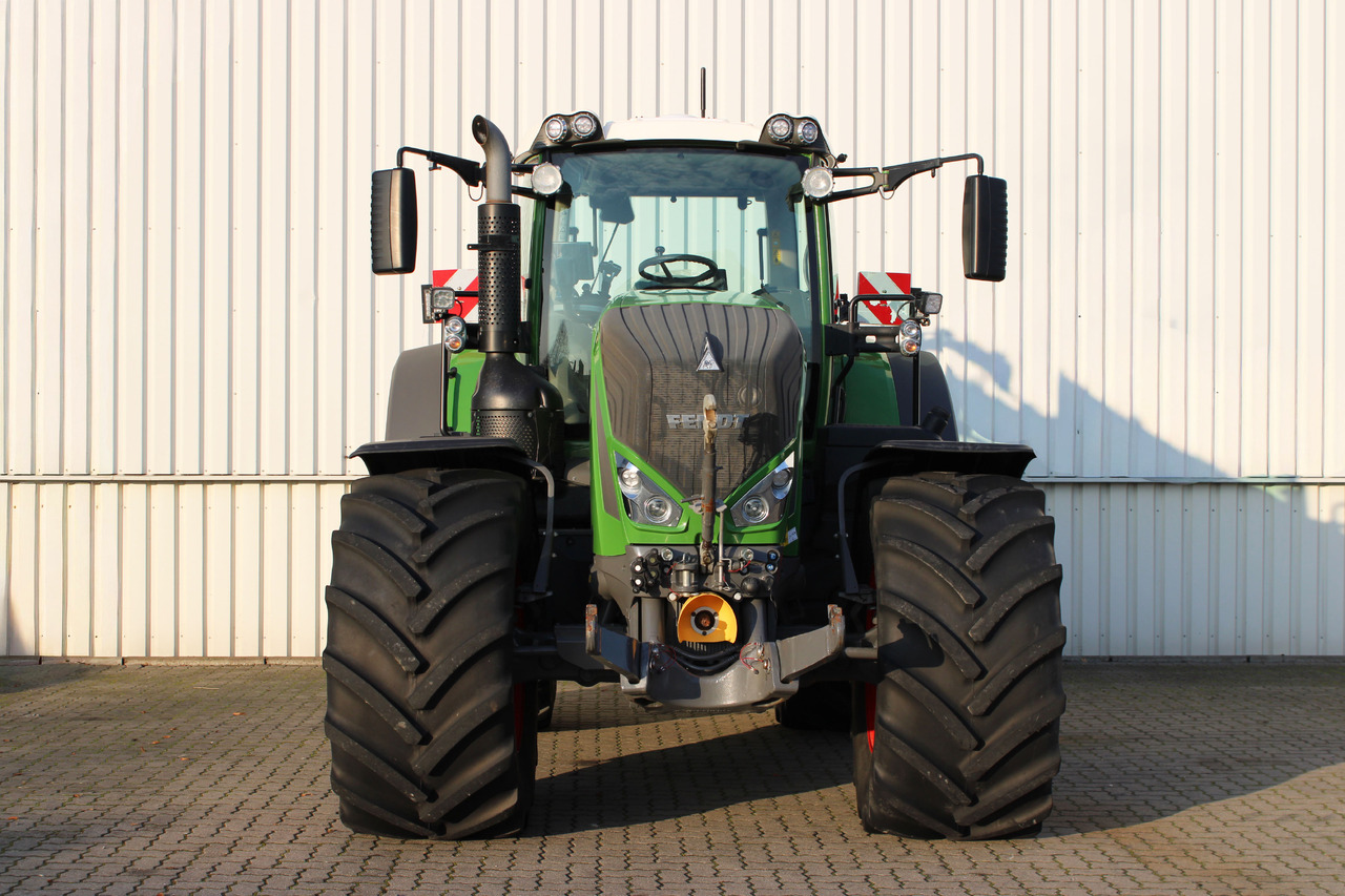 Fendt 828 Vario S4 ProfiPlus leasing Fendt 828 Vario S4 ProfiPlus: picture 16 Fendt 828 Vario S4 ProfiPlus leasing Fendt 828 Vario S4 ProfiPlus: picture 16