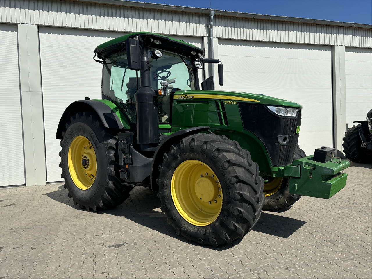 John Deere 7290 R - Farm tractor: picture 1 John Deere 7290 R - Farm tractor: picture 1