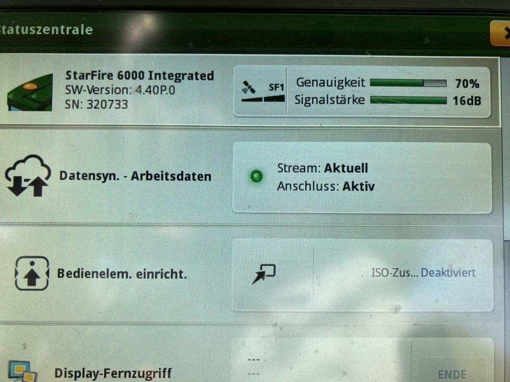 John Deere 7R 330 - Farm tractor: picture 3 John Deere 7R 330 - Farm tractor: picture 3