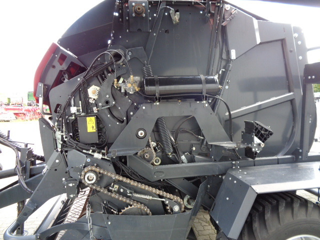 Kuhn VBP 3195 OC23 Press-Wickelkomb - Tedding equipment: picture 5 Kuhn VBP 3195 OC23 Press-Wickelkomb - Tedding equipment: picture 5