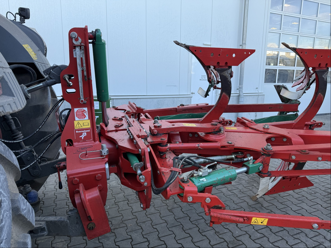 Kverneland EG 100-300 Variomat - Plow: picture 4 Kverneland EG 100-300 Variomat - Plow: picture 4