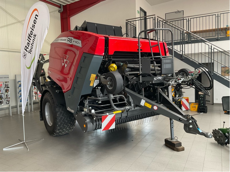 Massey Ferguson 4160 V P-W-Kombi 25 Messer - Tedding equipment: picture 1 Massey Ferguson 4160 V P-W-Kombi 25 Messer - Tedding equipment: picture 1