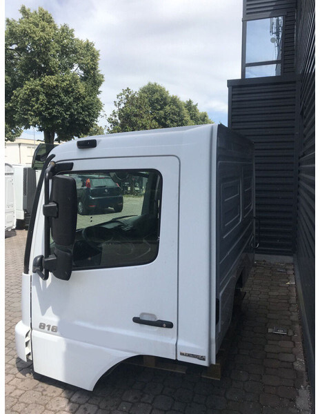 Cab and interior for Truck Mercedes-Benz Atego ,Axor: picture 7