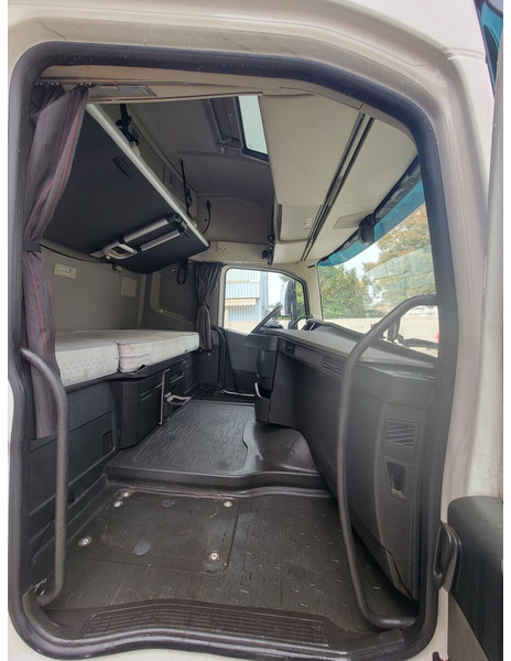 Volvo Globetrotter - Cab and interior for Truck: picture 5 Volvo Globetrotter - Cab and interior for Truck: picture 5