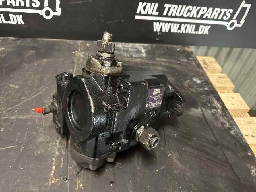 DANFOSS HYDRAULIC PUMP 83026398 - Hydraulics for Truck: picture 2 DANFOSS HYDRAULIC PUMP 83026398 - Hydraulics for Truck: picture 2