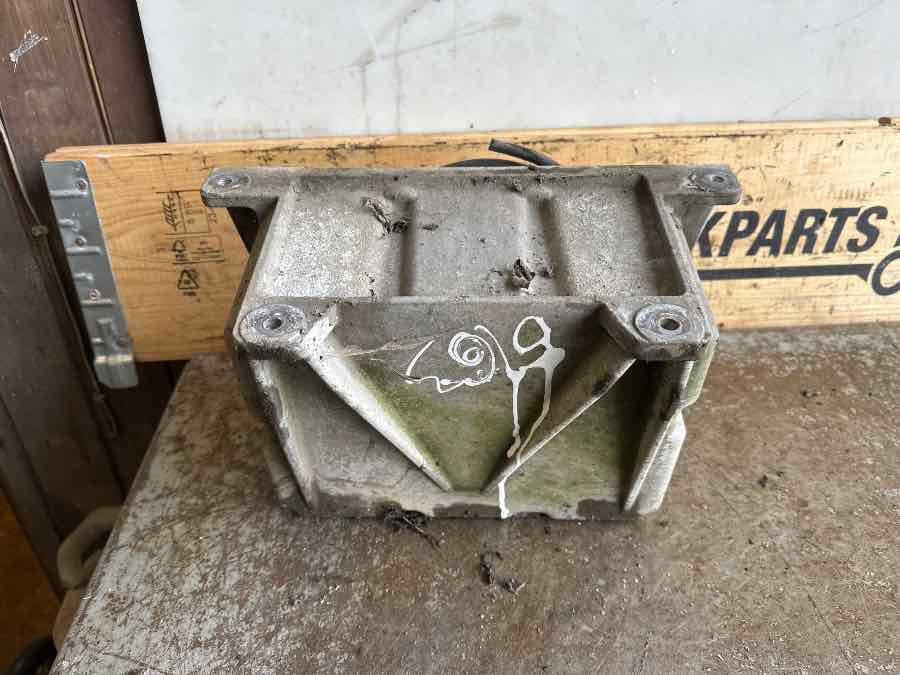 MAN ADBLUE PUMPE 81.15403-6090 - Fuel processing/ Fuel delivery for Truck: picture 2 MAN ADBLUE PUMPE 81.15403-6090 - Fuel processing/ Fuel delivery for Truck: picture 2