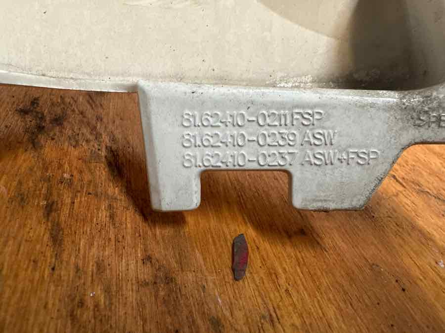 MAN COVER PILLAR LEFT 81.62410-0208 - Cab and interior for Truck: picture 4 MAN COVER PILLAR LEFT 81.62410-0208 - Cab and interior for Truck: picture 4