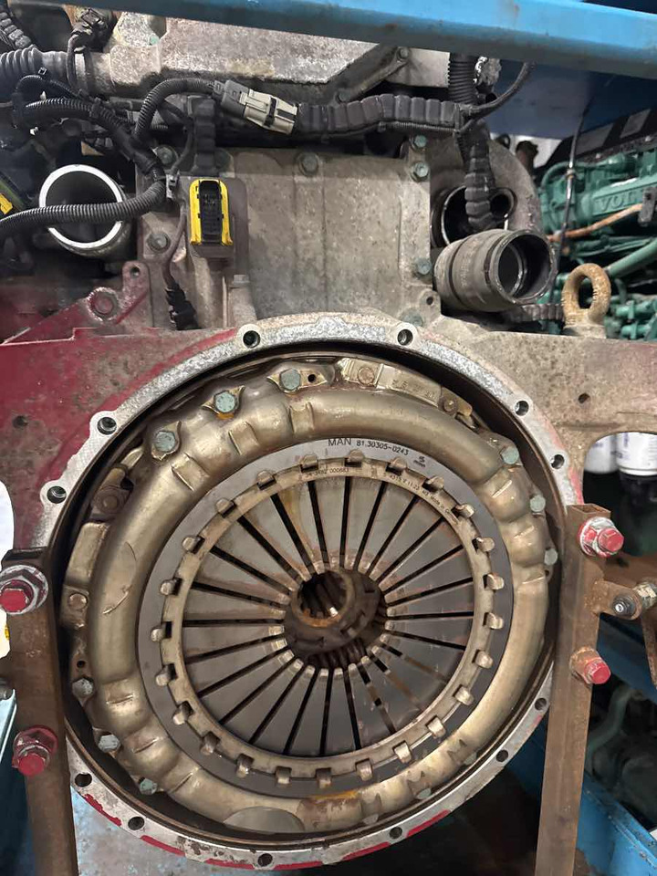 MAN ENGINE D3876 LF01 560 HP - Engine for Truck: picture 2 MAN ENGINE D3876 LF01 560 HP - Engine for Truck: picture 2