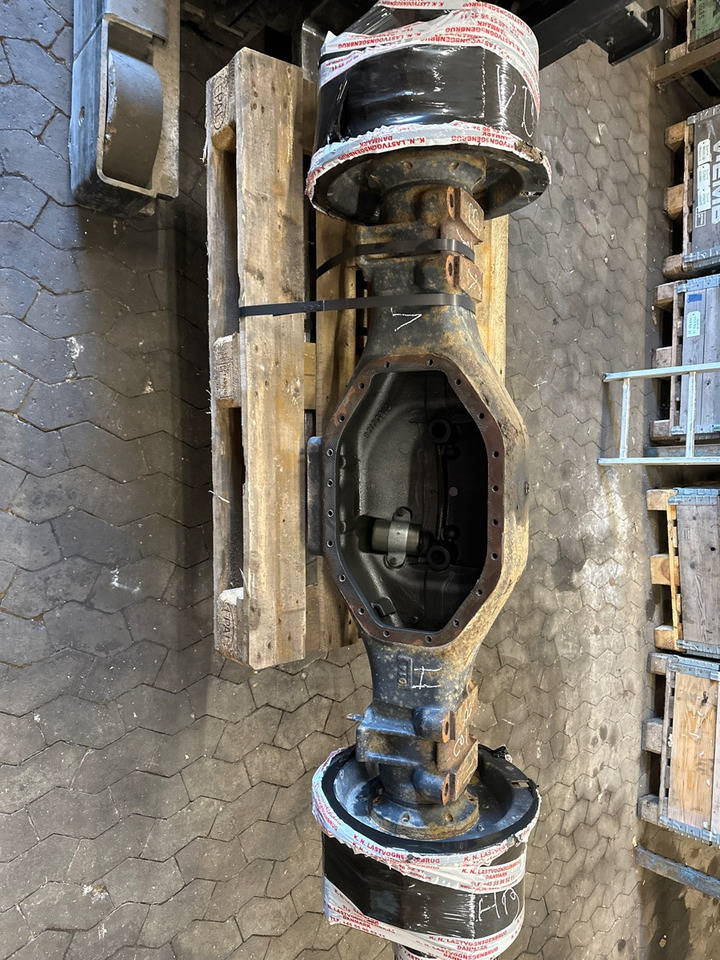 MAN REAR AXLE HP-1352 / 81.35401-6123 - Axle and parts for Truck: picture 3 MAN REAR AXLE HP-1352 / 81.35401-6123 - Axle and parts for Truck: picture 3