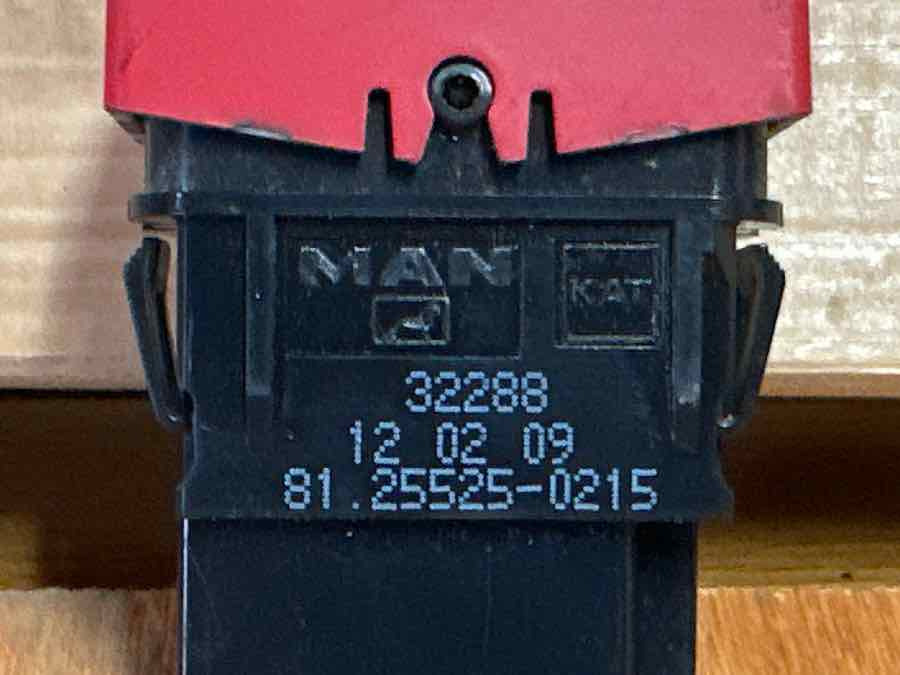 MAN SWITCH 81.25525-0215 - Electrical system for Truck: picture 3 MAN SWITCH 81.25525-0215 - Electrical system for Truck: picture 3