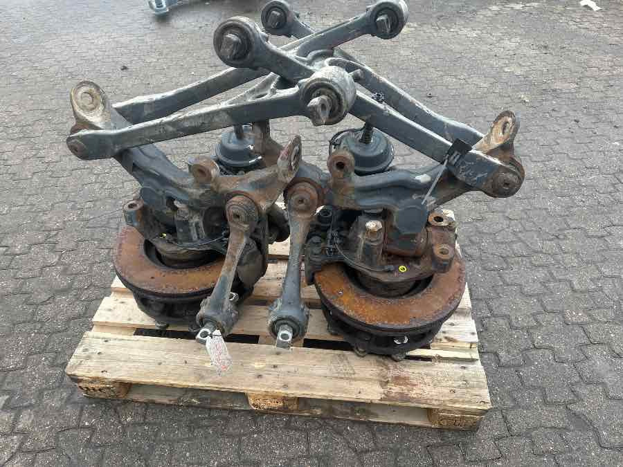 MERCEDES TRAILING AXLE A0023907000 - Axle and parts for Bus: picture 1 MERCEDES TRAILING AXLE A0023907000 - Axle and parts for Bus: picture 1