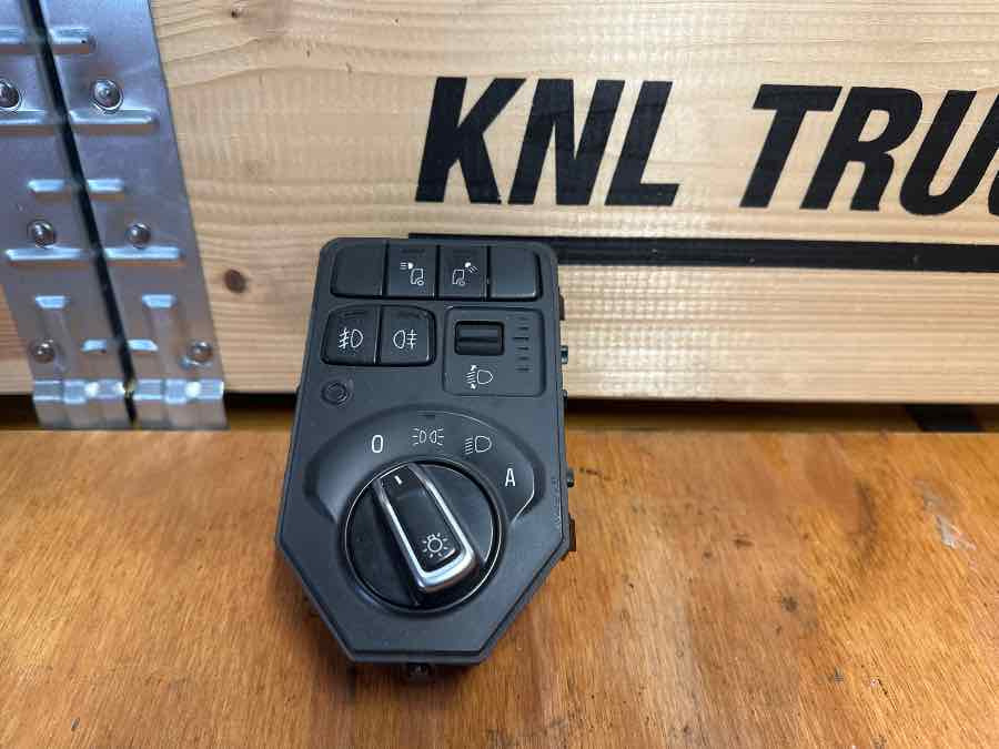 SCANIA DOOR CONTROL MODULE 2673079 - Electrical system for Truck: picture 1 SCANIA DOOR CONTROL MODULE 2673079 - Electrical system for Truck: picture 1