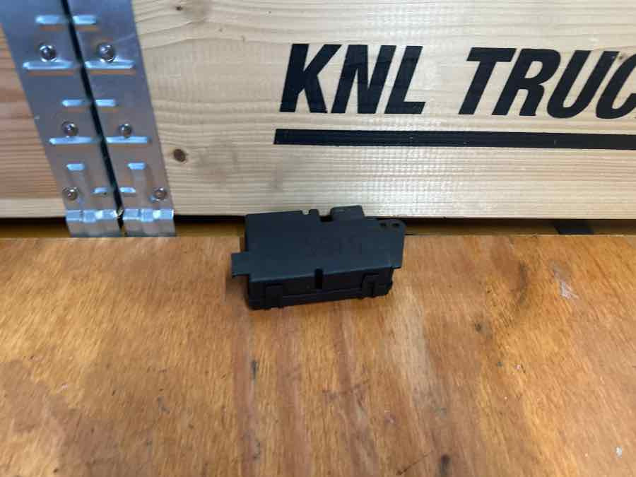 SCANIA ECU 2148820 - Electrical system for Truck: picture 2 SCANIA ECU 2148820 - Electrical system for Truck: picture 2