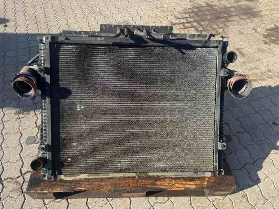 SCANIA L SERIE COOLER / RADIATOR 1769999 2580968 - Cooling system for Truck: picture 4 SCANIA L SERIE COOLER / RADIATOR 1769999 2580968 - Cooling system for Truck: picture 4