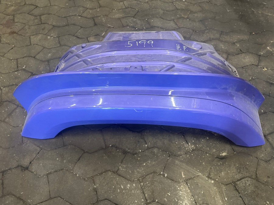 SCANIA MUDGUARD RH 2599546 - Body and exterior for Truck: picture 2 SCANIA MUDGUARD RH 2599546 - Body and exterior for Truck: picture 2