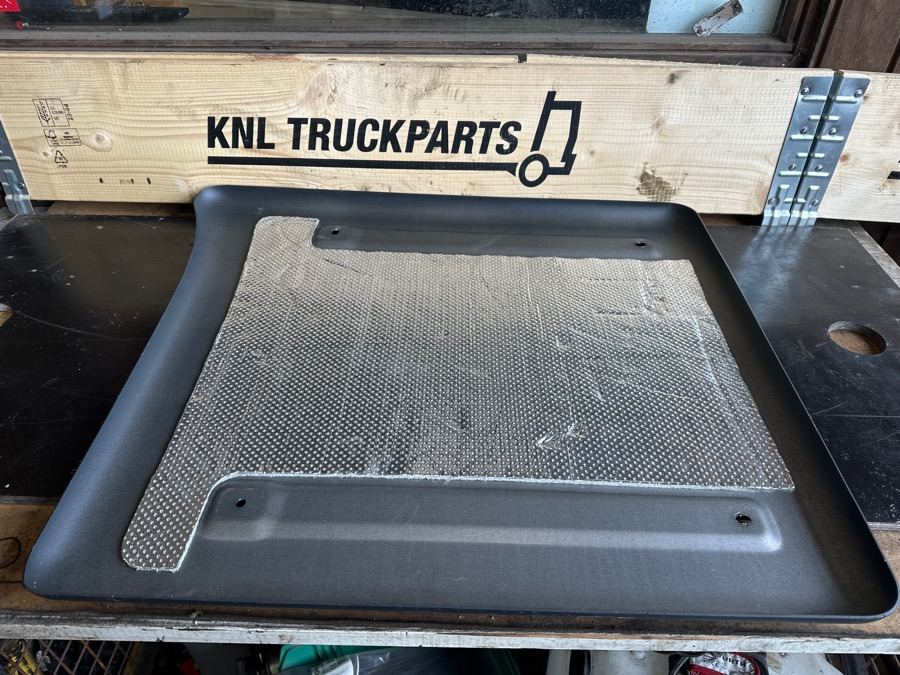 SCANIA NGS HEAT SHIELD 2833037 - Muffler/ Exhaust system for Truck: picture 2 SCANIA NGS HEAT SHIELD 2833037 - Muffler/ Exhaust system for Truck: picture 2