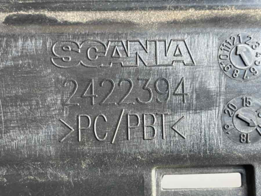 SCANIA STEP PLATE, LEFT 2422394 - Body and exterior for Truck: picture 3 SCANIA STEP PLATE, LEFT 2422394 - Body and exterior for Truck: picture 3