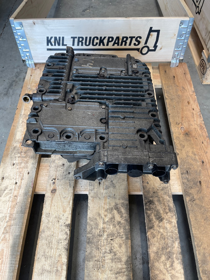 VOLVO ISHIFT SHIFTING HOUSE COMPLETE VT2412B - Gearbox and parts for Truck: picture 1 VOLVO ISHIFT SHIFTING HOUSE COMPLETE VT2412B - Gearbox and parts for Truck: picture 1