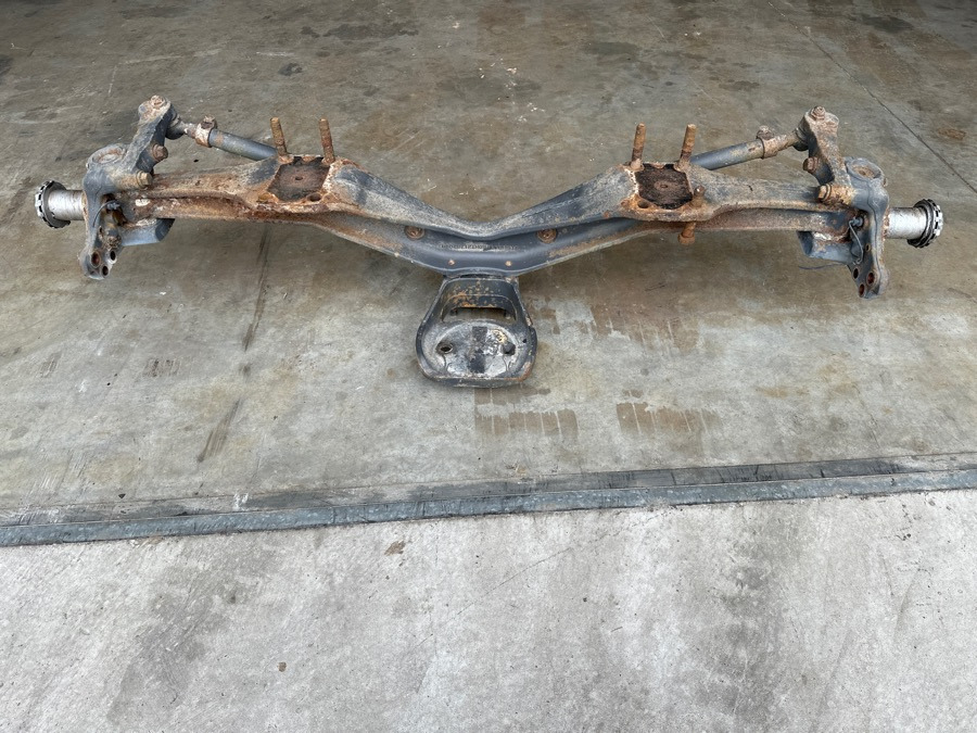VOLVO PUSHER AXLE 21461543 - Axle and parts for Truck: picture 1 VOLVO PUSHER AXLE 21461543 - Axle and parts for Truck: picture 1