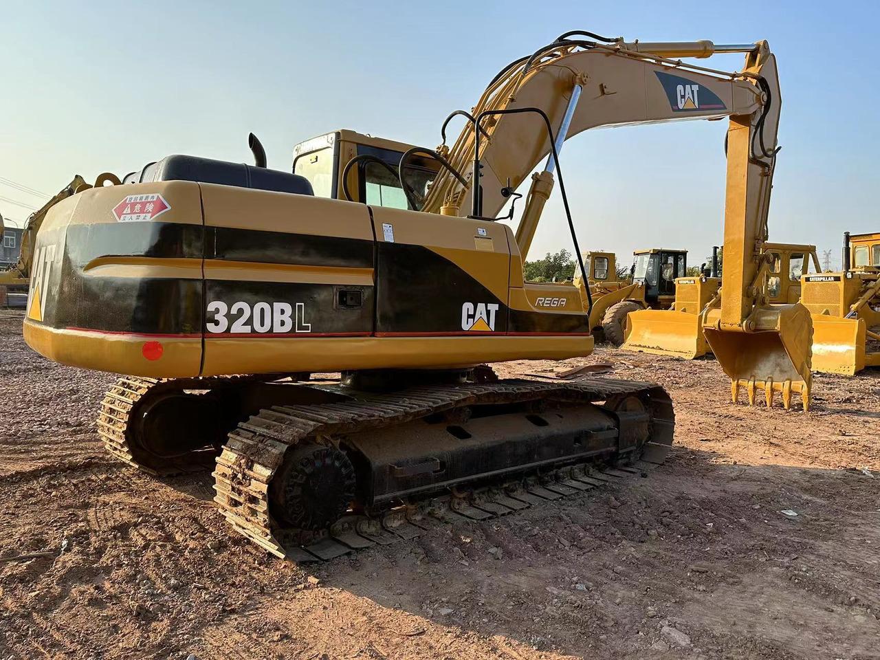 CAT 320B excavator - Crawler excavator: picture 2 CAT 320B excavator - Crawler excavator: picture 2
