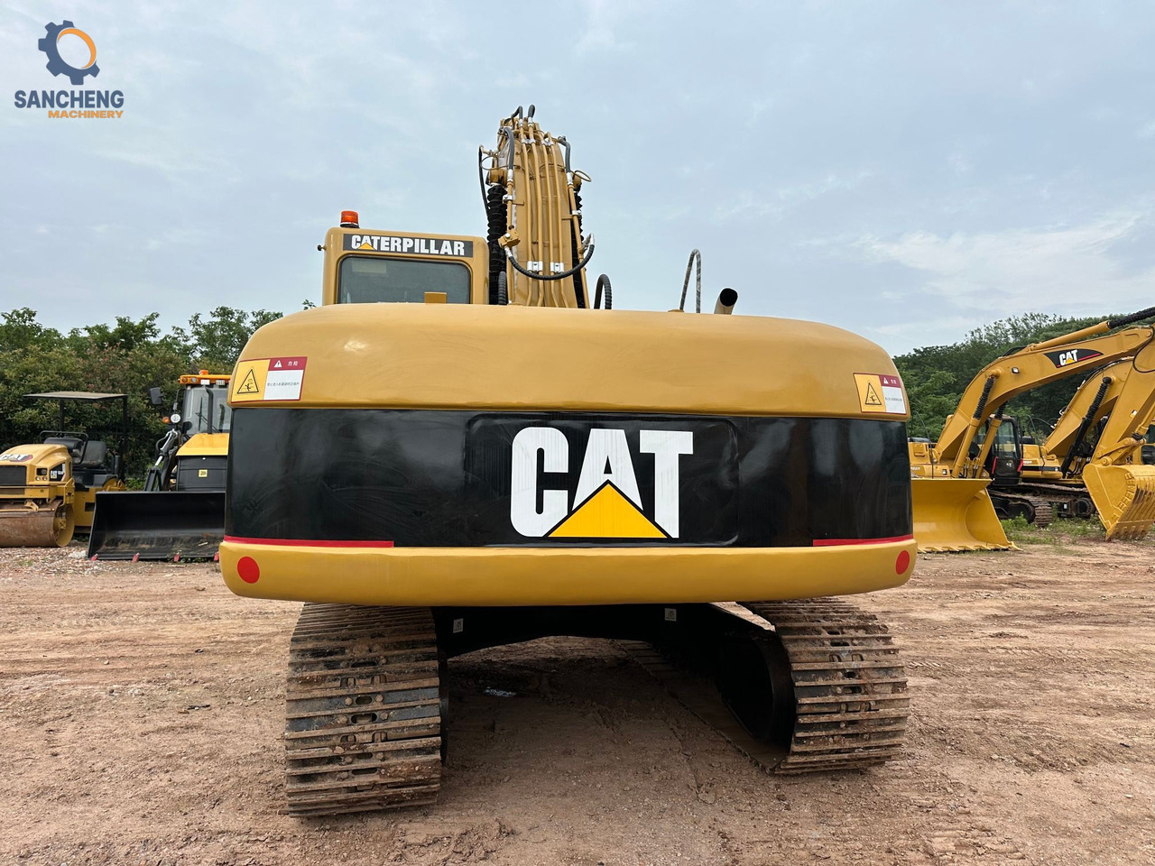 CAT 320CL crawler excavator with hammer - Crawler excavator: picture 5 CAT 320CL crawler excavator with hammer - Crawler excavator: picture 5