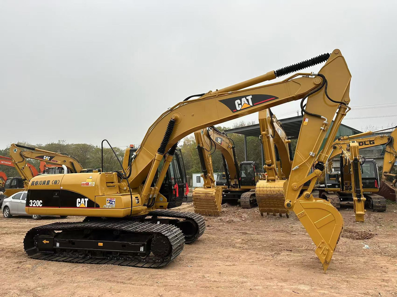 CATERPILLAR 320C - Crawler excavator: picture 4 CATERPILLAR 320C - Crawler excavator: picture 4