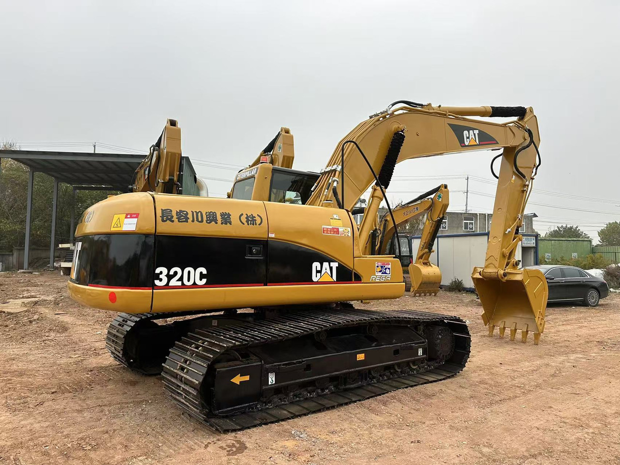 CATERPILLAR 320C - Crawler excavator: picture 2 CATERPILLAR 320C - Crawler excavator: picture 2