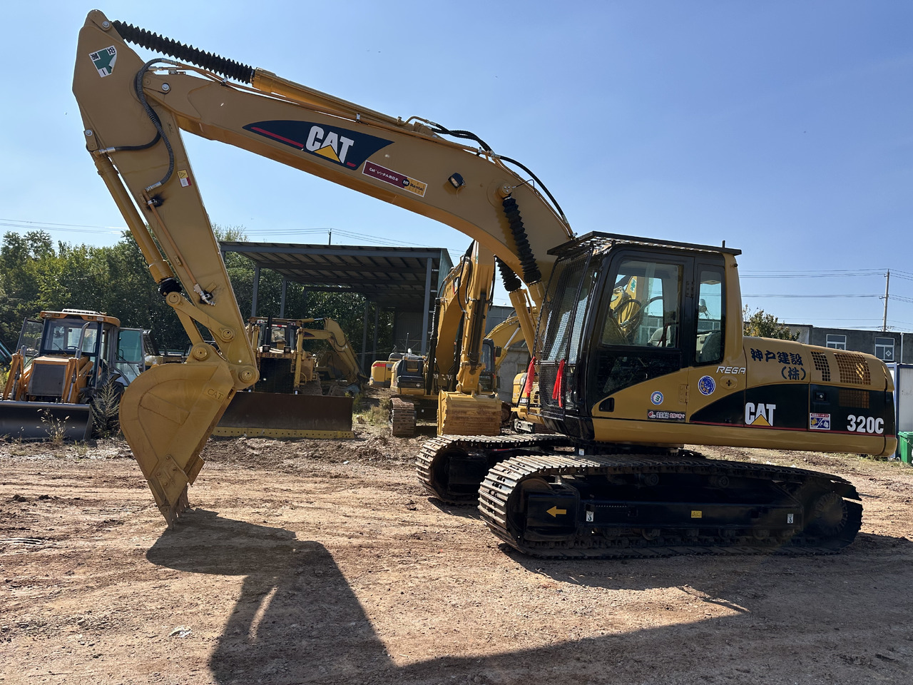 CATERPILLAR 320CL - Crawler excavator: picture 2 CATERPILLAR 320CL - Crawler excavator: picture 2