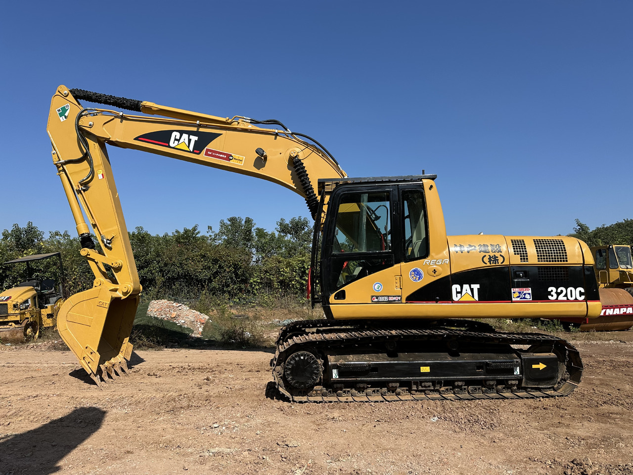 CATERPILLAR 320CL - Crawler excavator: picture 2 CATERPILLAR 320CL - Crawler excavator: picture 2
