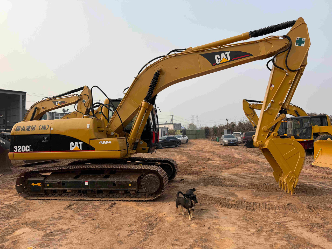 CATERPILLAR 320CL - Crawler excavator: picture 3 CATERPILLAR 320CL - Crawler excavator: picture 3