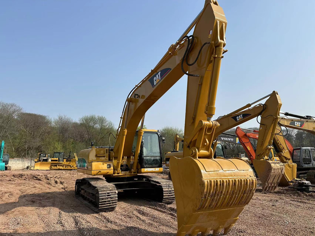 CATERPILLAR 325CL - Crawler excavator: picture 4 CATERPILLAR 325CL - Crawler excavator: picture 4