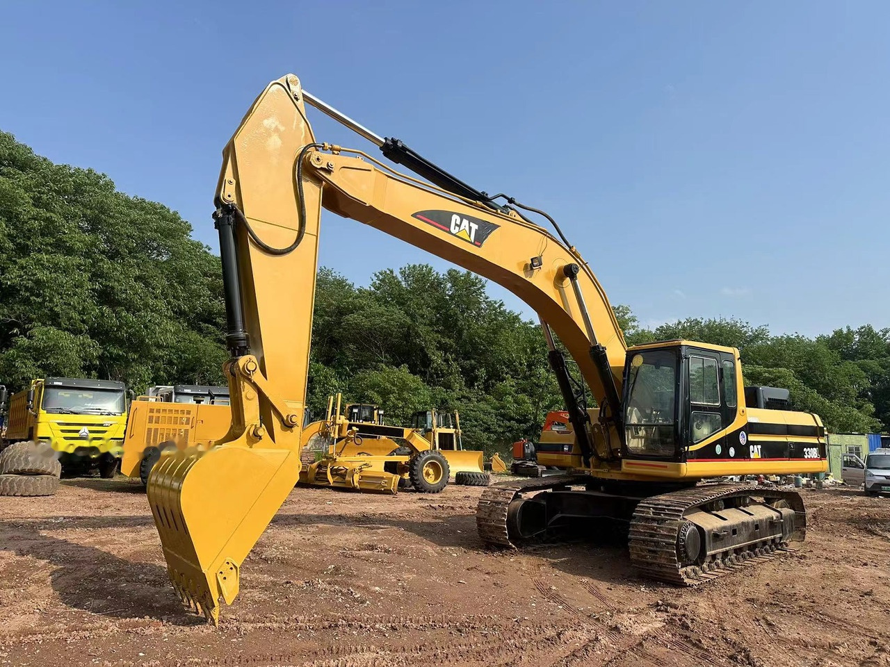 CATERPILLAR 330B - Crawler excavator: picture 5 CATERPILLAR 330B - Crawler excavator: picture 5