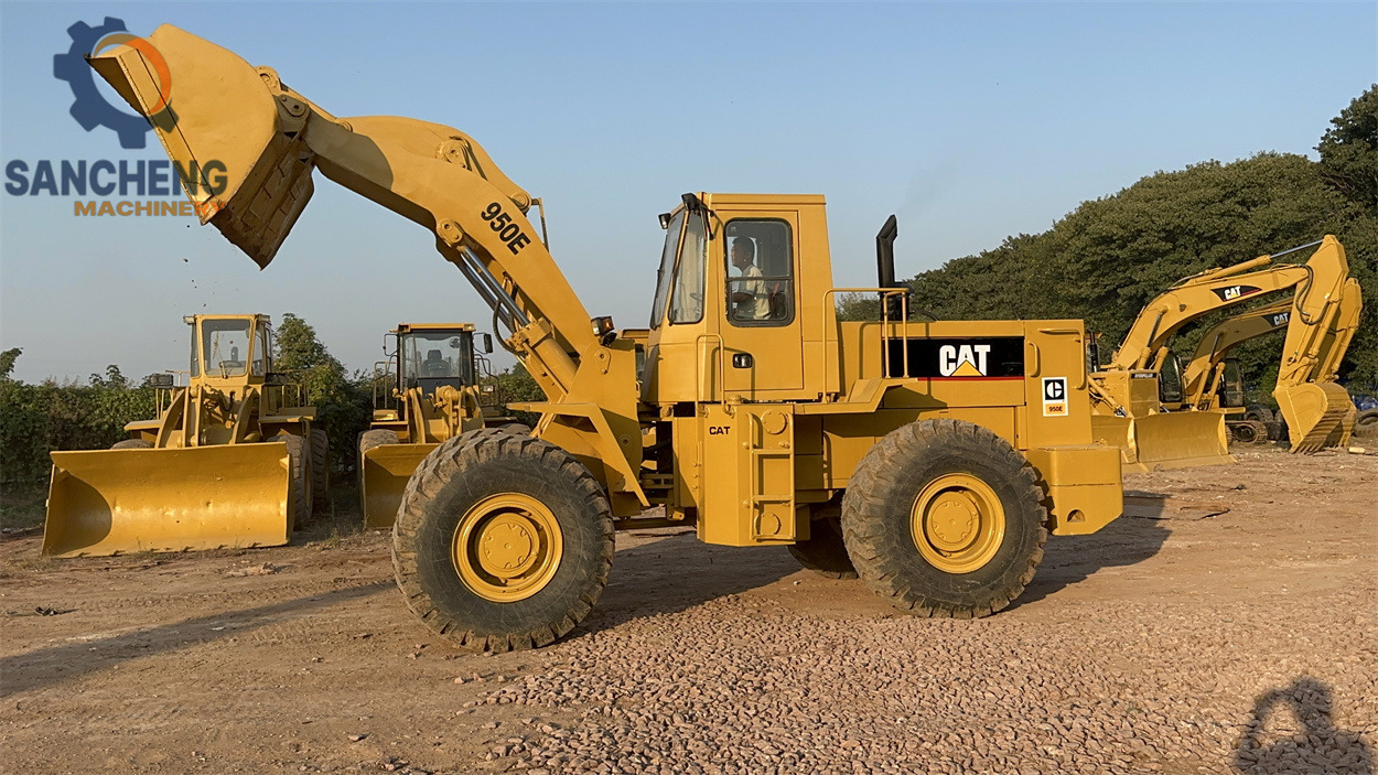 CATERPILLAR 950E - Wheel loader: picture 2 CATERPILLAR 950E - Wheel loader: picture 2