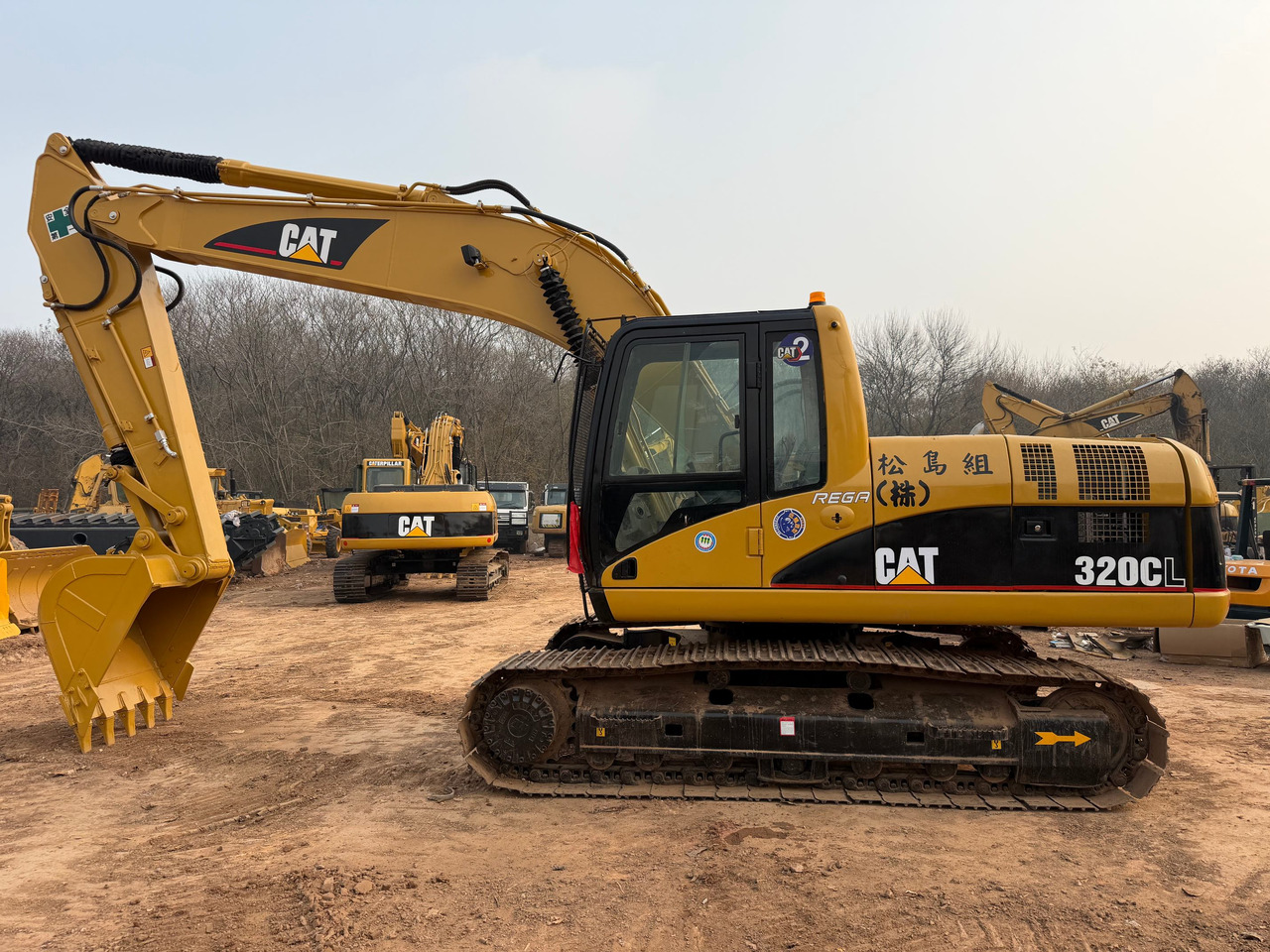 Caterpillar 320CL - Excavator: picture 1 Caterpillar 320CL - Excavator: picture 1