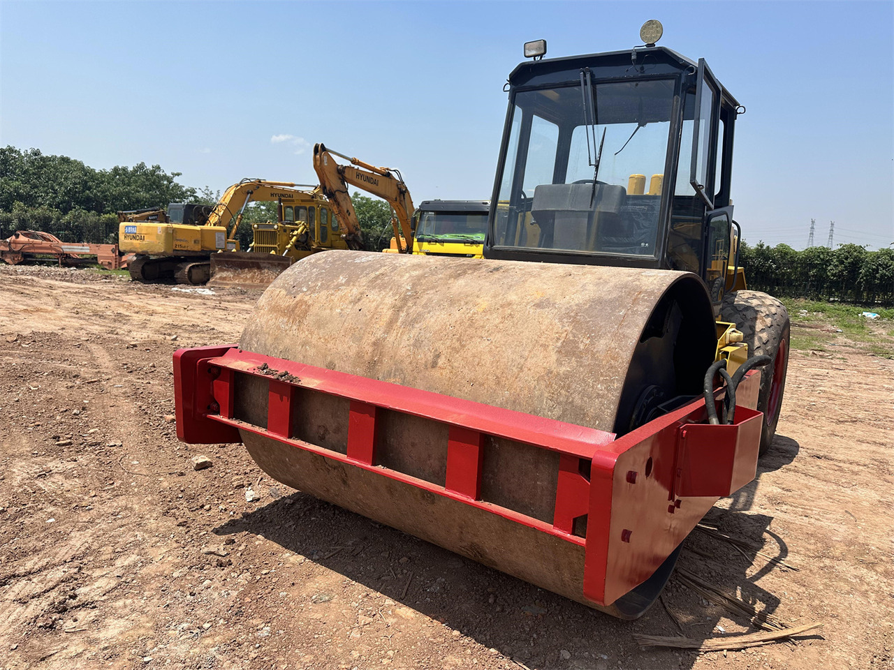 DYNAPAC CA30D - Roller: picture 3 DYNAPAC CA30D - Roller: picture 3