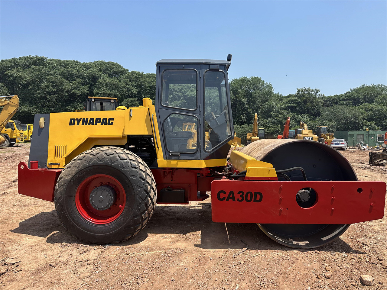 DYNAPAC CA30D - Roller: picture 4 DYNAPAC CA30D - Roller: picture 4