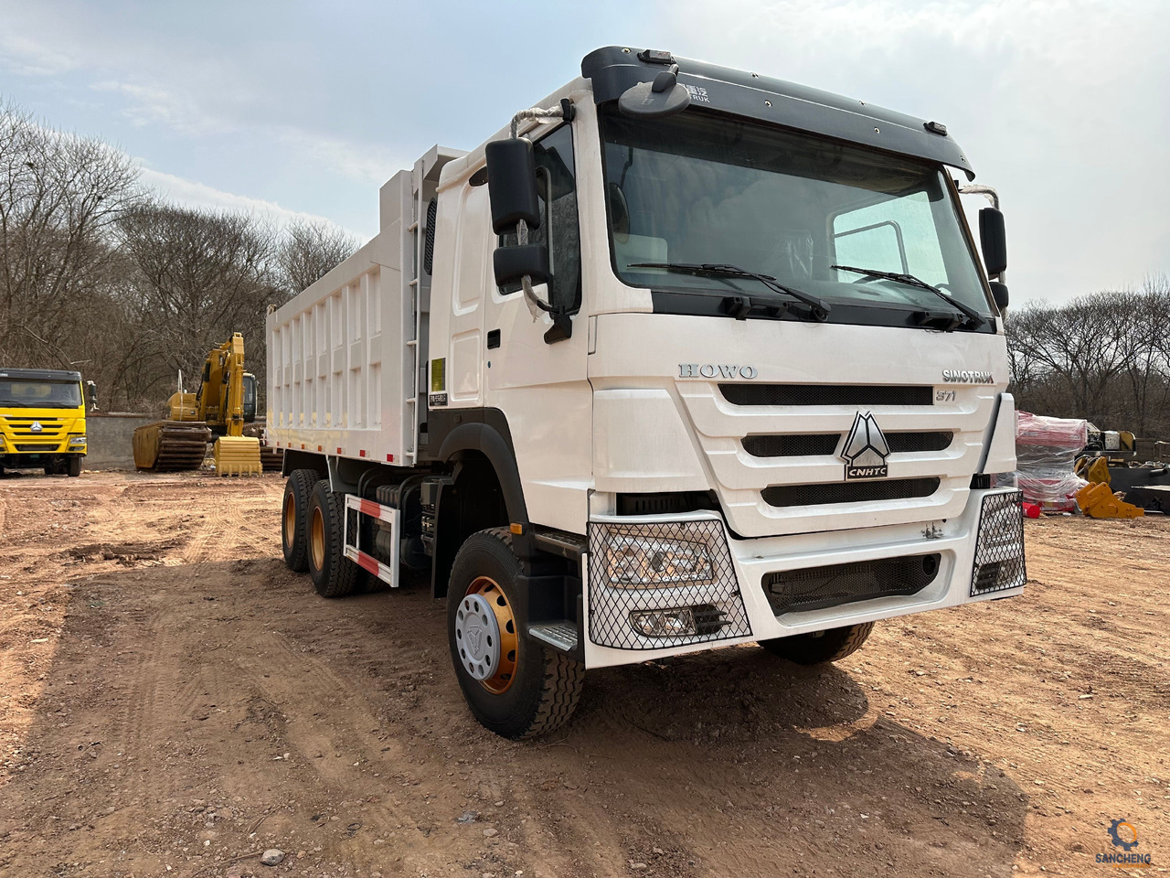SINOTRUK HOWO Dump truck 371hp 6x4 - Tipper: picture 1 SINOTRUK HOWO Dump truck 371hp 6x4 - Tipper: picture 1