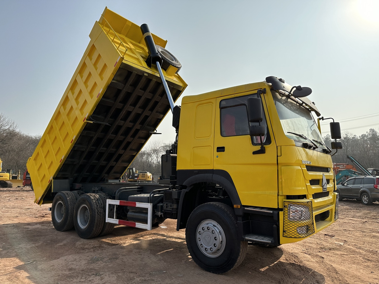 SINOTRUK Howo Dump truck 371 - Tipper: picture 1 SINOTRUK Howo Dump truck 371 - Tipper: picture 1
