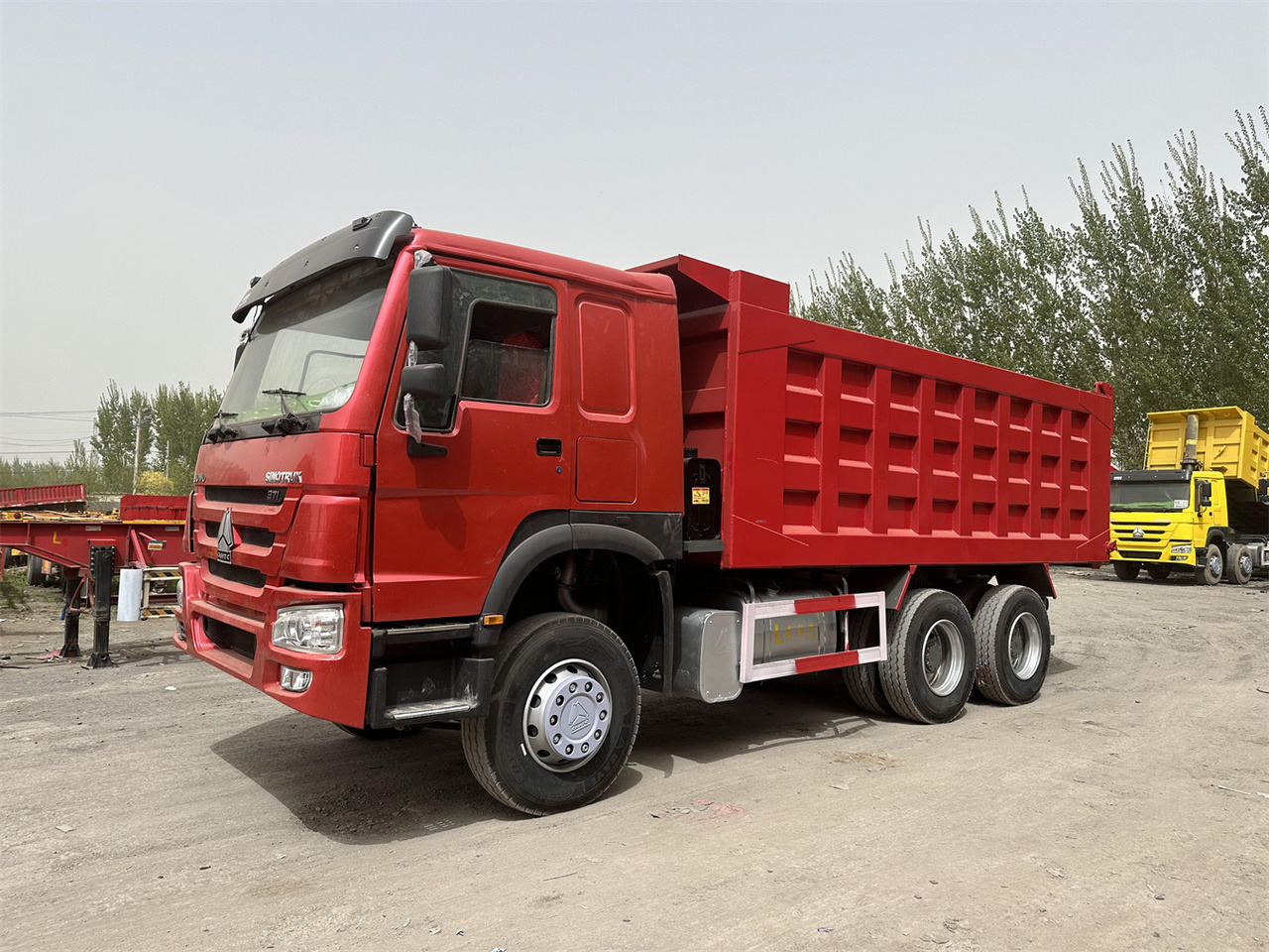 SINOTRUK Howo Dump truck 371 - Tipper: picture 2 SINOTRUK Howo Dump truck 371 - Tipper: picture 2