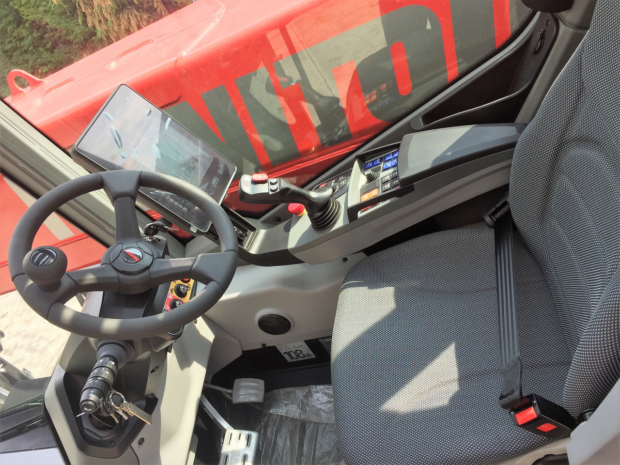 Manitou MRT 2260 VISION+ - Telescopic handler: picture 5 Manitou MRT 2260 VISION+ - Telescopic handler: picture 5