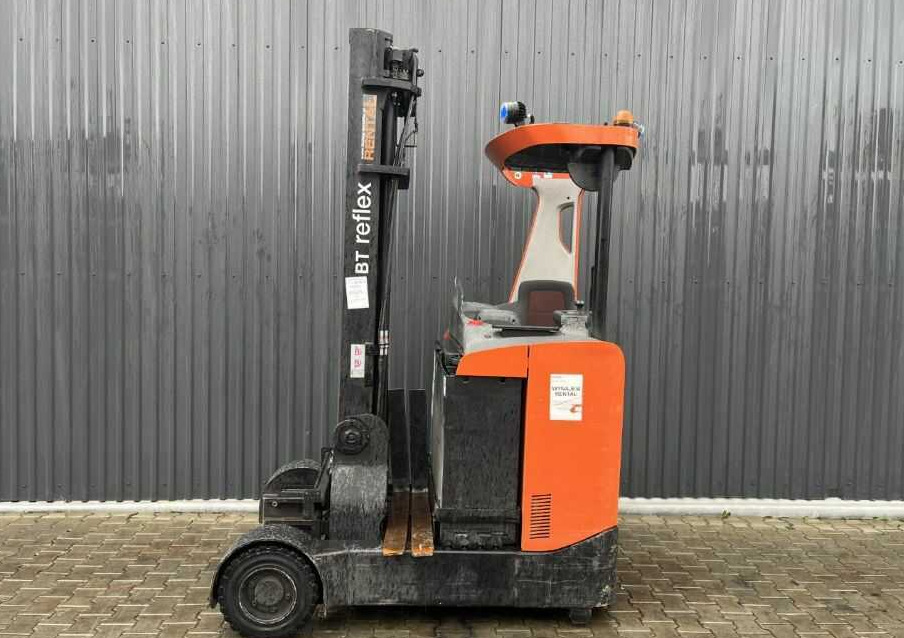 BT RRE160R - Reach truck: picture 2 BT RRE160R - Reach truck: picture 2