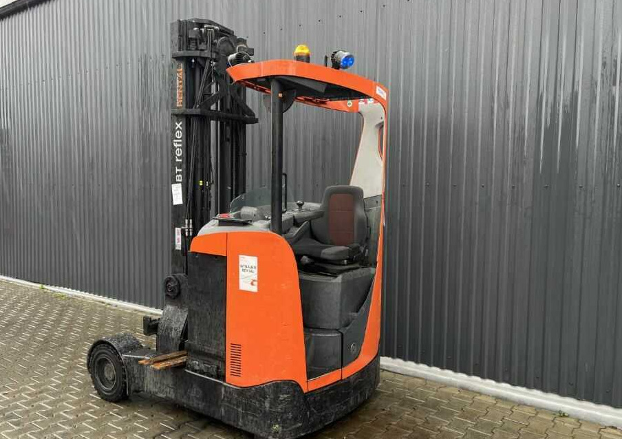 BT RRE160R - Reach truck: picture 3 BT RRE160R - Reach truck: picture 3