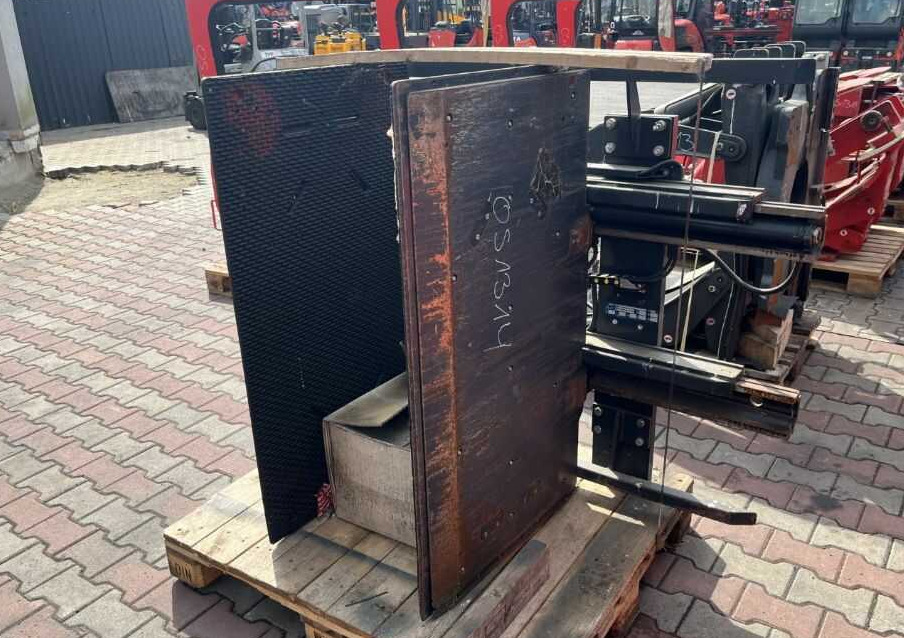 Cascade UEC-07-2003 R0, Kartonklammer - Clamp for Material handling equipment: picture 5 Cascade UEC-07-2003 R0, Kartonklammer - Clamp for Material handling equipment: picture 5