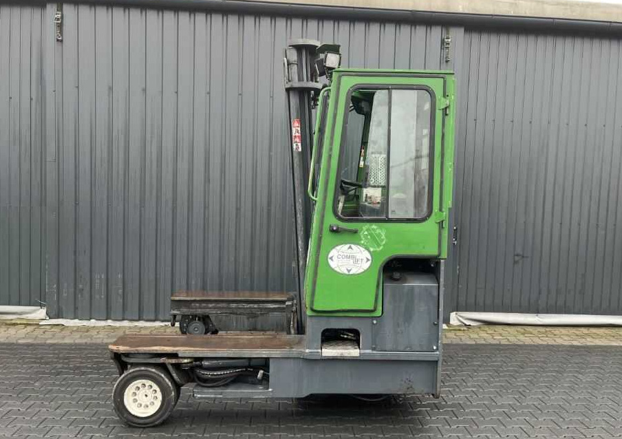 Combilift C4000 - Side loader: picture 2 Combilift C4000 - Side loader: picture 2
