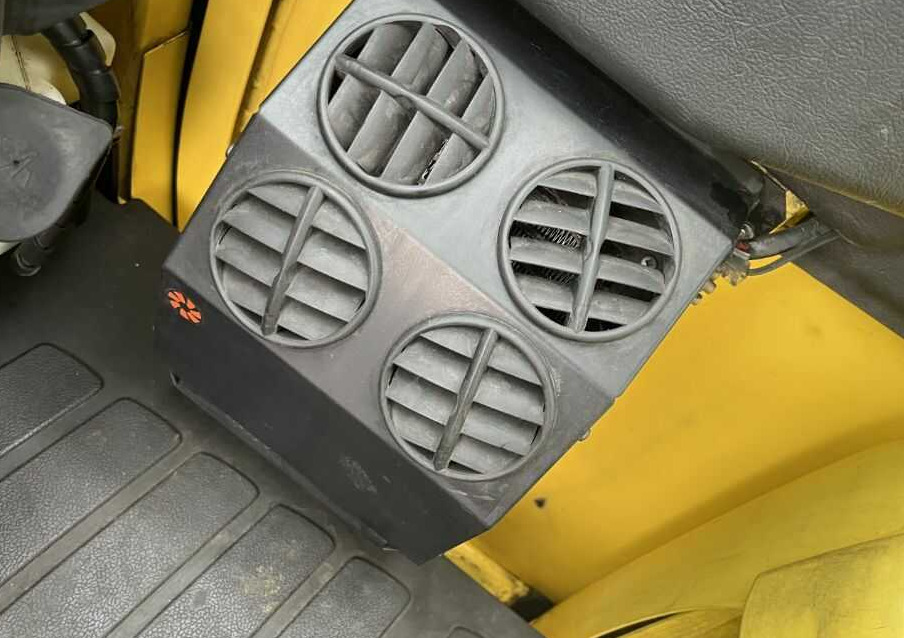 Electric forklift Hyster J2.5XN: picture 6