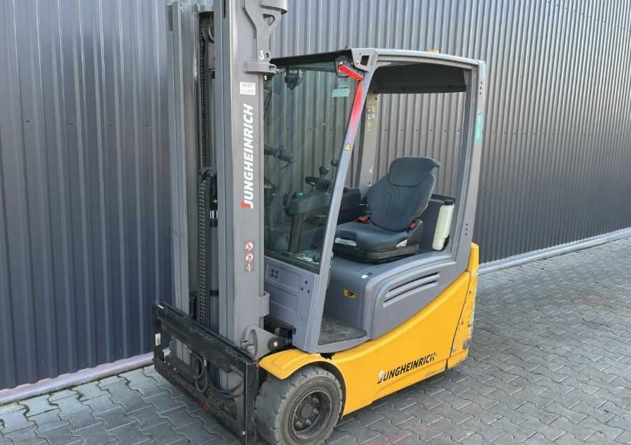 Jungheinrich EFG218k - Electric forklift: picture 1 Jungheinrich EFG218k - Electric forklift: picture 1