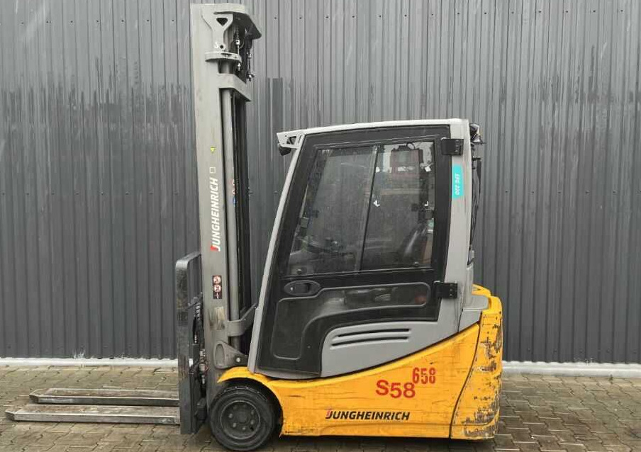 Jungheinrich EFG220 - Electric forklift: picture 2 Jungheinrich EFG220 - Electric forklift: picture 2