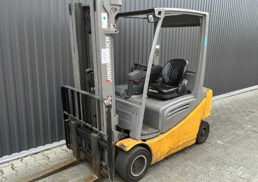 Jungheinrich EFG320 - Electric forklift: picture 1 Jungheinrich EFG320 - Electric forklift: picture 1