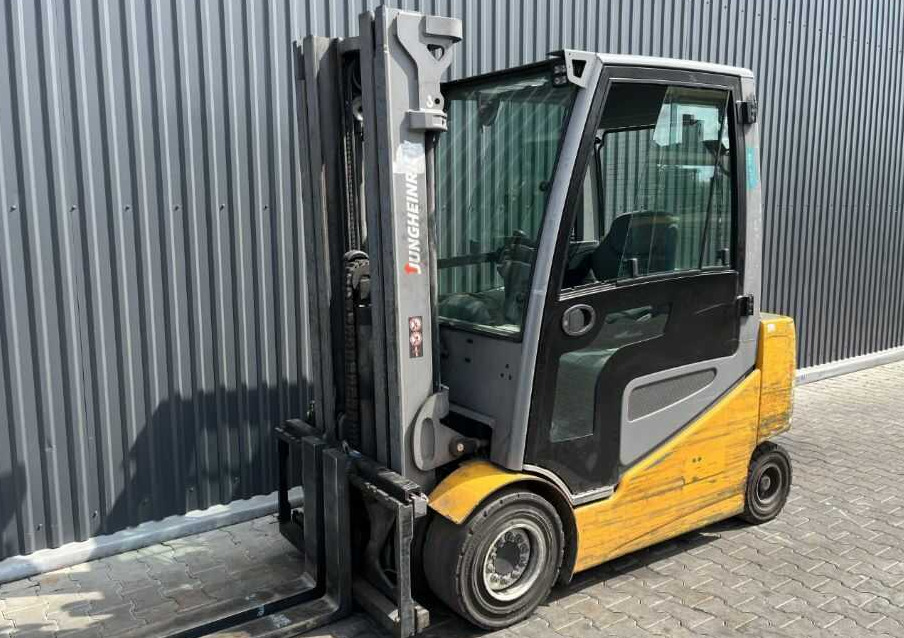 Jungheinrich EFG430s - Electric forklift: picture 1 Jungheinrich EFG430s - Electric forklift: picture 1