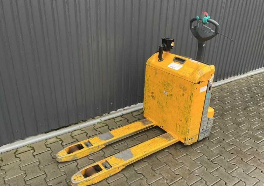 Jungheinrich EJE114 - Pallet truck: picture 1 Jungheinrich EJE114 - Pallet truck: picture 1